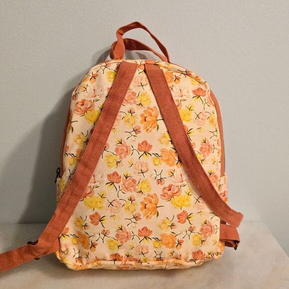 1 Canoe 2 Petaluma Backpack Peach Yellow Orange Floral Canvas NWT main image 5
